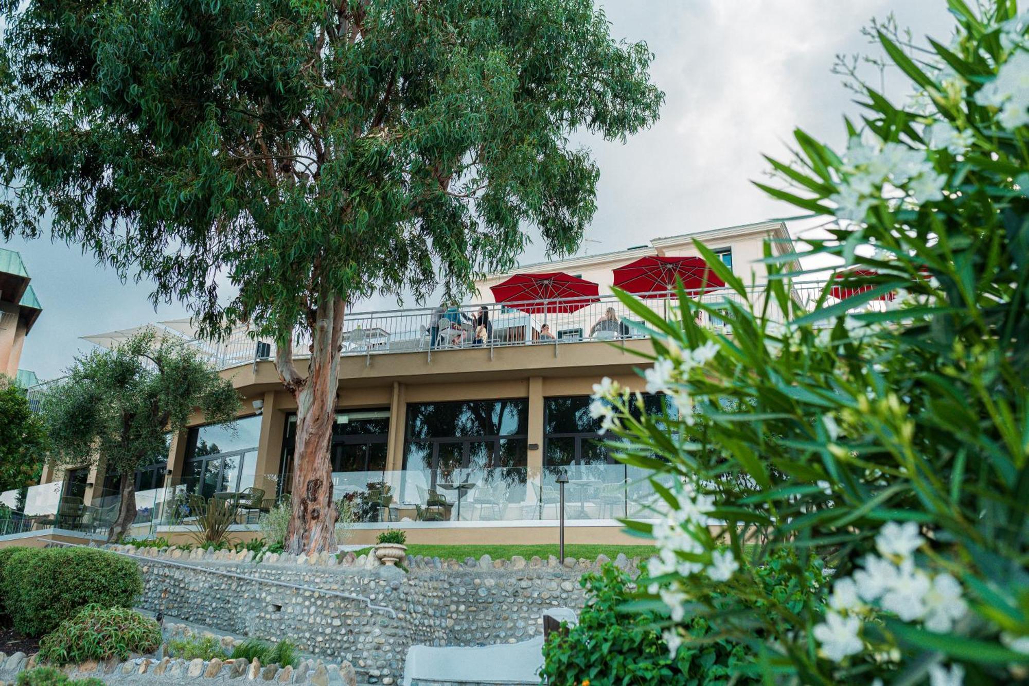 Hotel Villa Levi ซานเรโม ภายนอก รูปภาพ