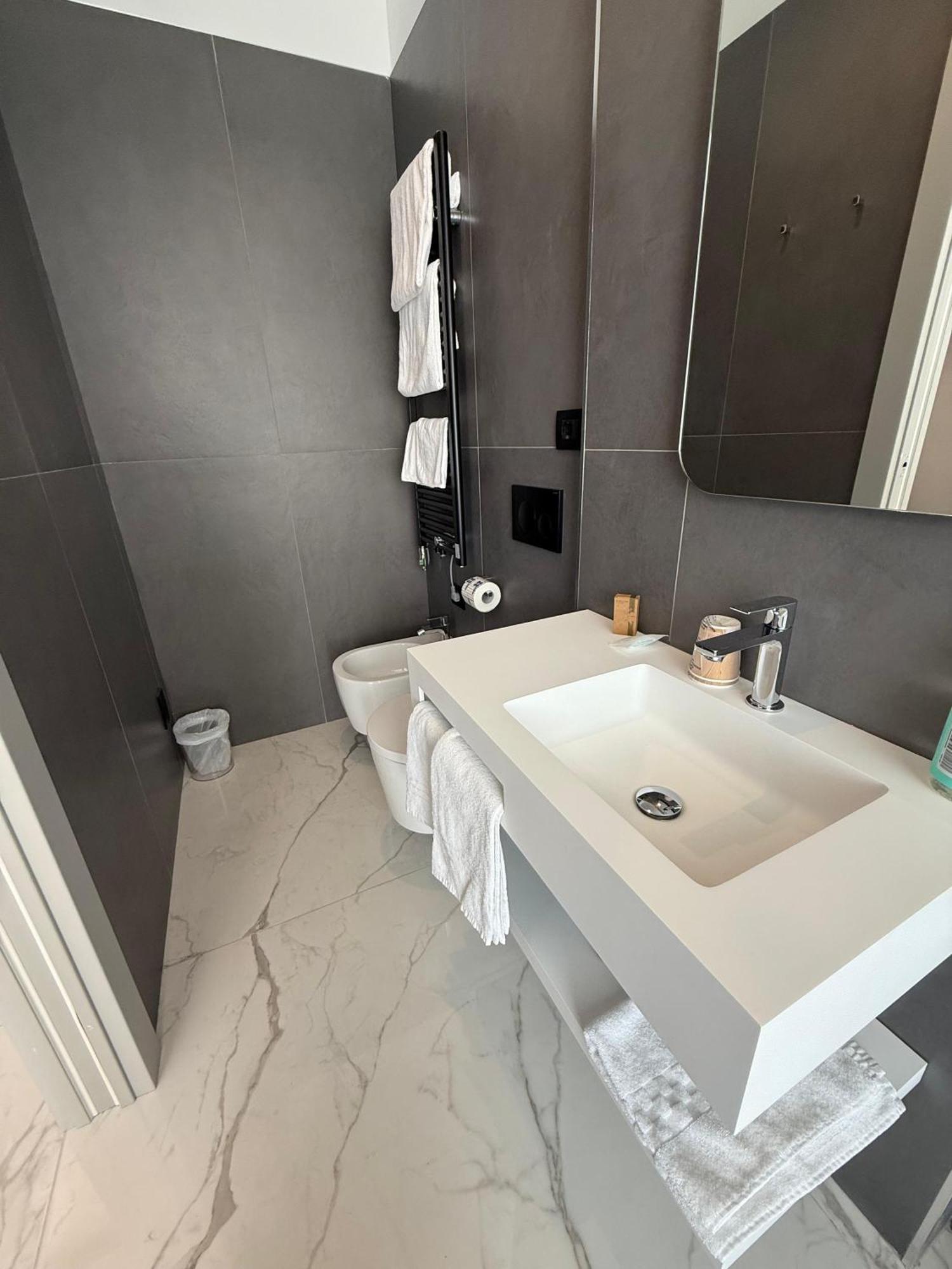 Hotel Villa Levi ซานเรโม ภายนอก รูปภาพ